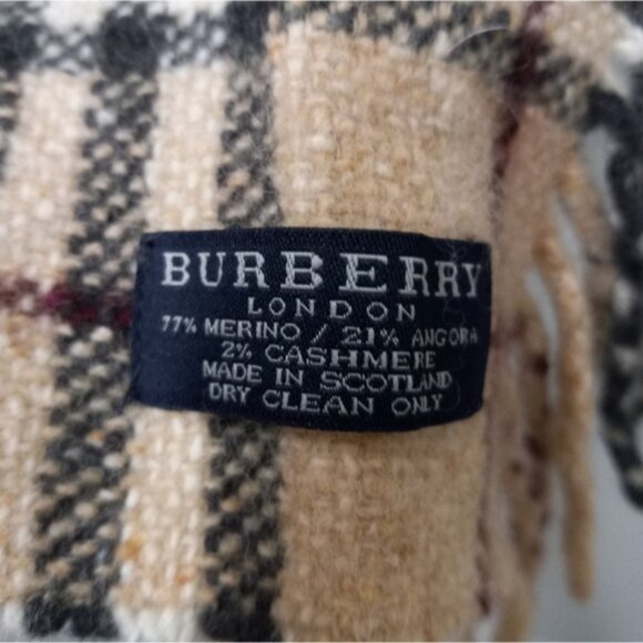 BURBERRY CHECK BEIGE SCARF MADE IN ENGLAND - Picture 3 of 6